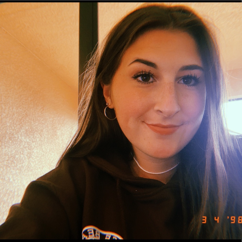 Meet your Posher, Nicole